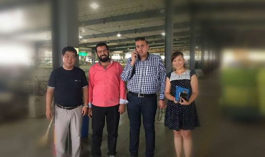 埃及一家化肥企業(yè)總經(jīng)理和生產(chǎn)負責人來我公司洽談采購自粘方包裝袋和三復合編織袋業(yè)務